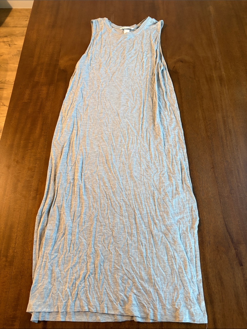 H&M Light Gray Sleeveless Midi Dress